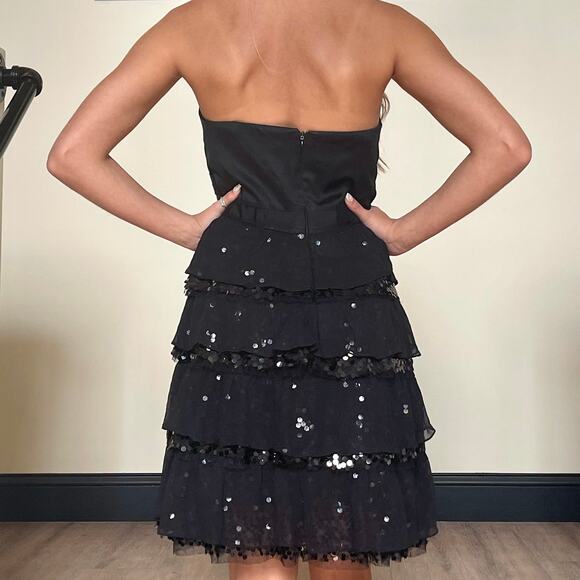 00s BCBGMAXAZRIA Vintage Black Sequin Strapless Tiered Layer Dress - Picture 8 of 9
